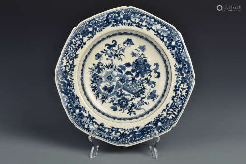 A BLUE AND WHITE OCTAGONAL CHARGER QING DYNASTY