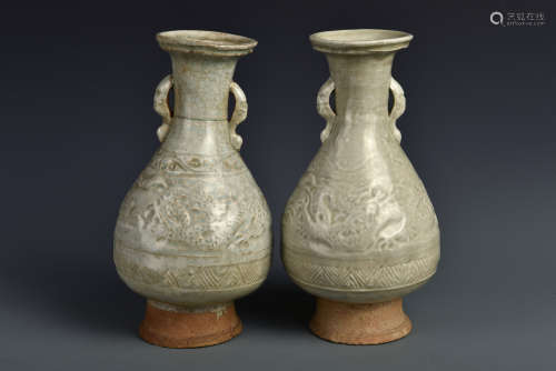 MATCHED PAIR QINGBAI PEAR SHAPED VASES SONG DYNASTY
