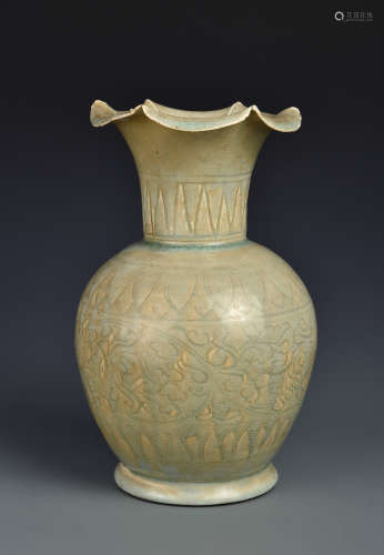 A HUTIAN LOBED VASE SONG DYNASTY