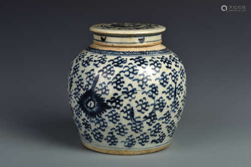 A BLUE AND WHITE JAR AND COVER QING DYANSTY