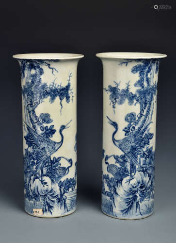 MATCHED PAIR BLUE AND WHITE HAT STANDS QING DYANSTY