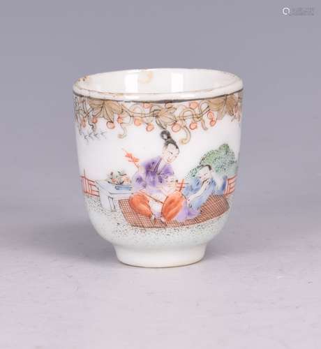 A FAMILLE ROSE PORCELAIN TEAPOT, QING DYNASTY, YONGZHENG PERIOD