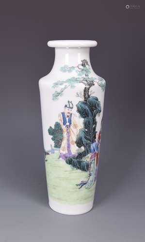 A FAMILLE ROSE 'FIGURAL' VASE, LATE QING DYNASTY