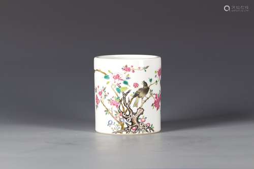 Chinese Famille Rose Porcelain Brush Pot