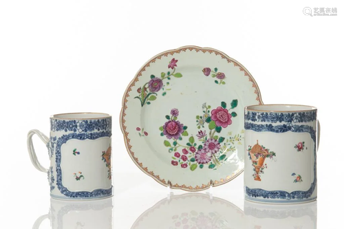 THREE 18TH C CHINESE EXPORT PORCELAIN PIECES