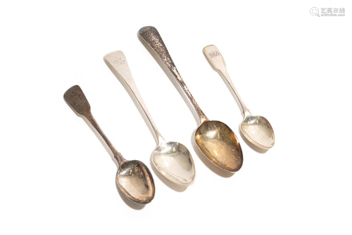 FOUR SILVER SPOONS 186g