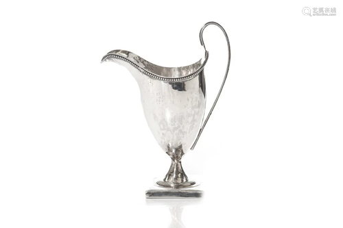 GEORGE III SILVER HELMUT CREAMER, 109g