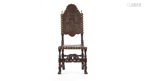 ANTIQUE CARVED WOOD CHAIR