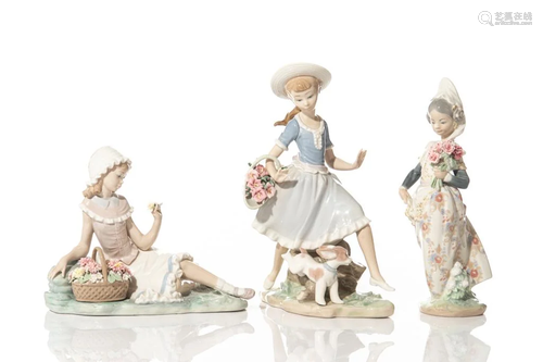 THREE LLADRO FIGURES OF YOUNG GIRLS WITH FLOWERS