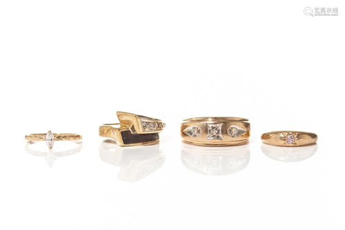 FOUR VINTAGE YELLOW GOLD RINGS, 12g