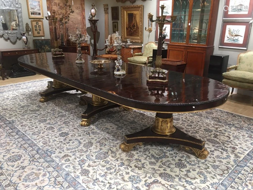 EXCEPTIONAL ROSEWOOD TRIPLE PEDESTAL DINING TABLE