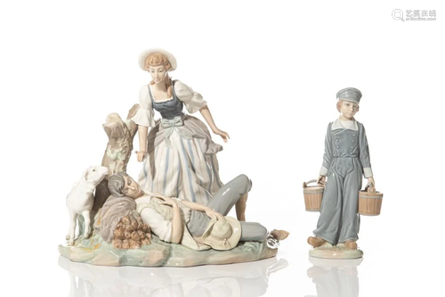 TWO LLADRO PORCELAIN FIGURAL GROUPS