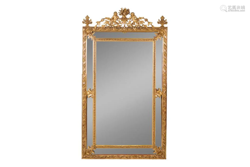 ANTIQUE CARVED GILTWOOD FRAMED MIRROR