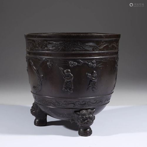 A Japanese patinated bronze large censer, 19th ce…