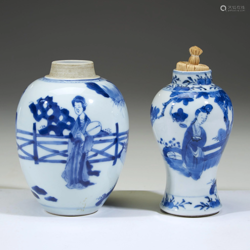 Two small Chinese blue and white porcelain vases, 18th