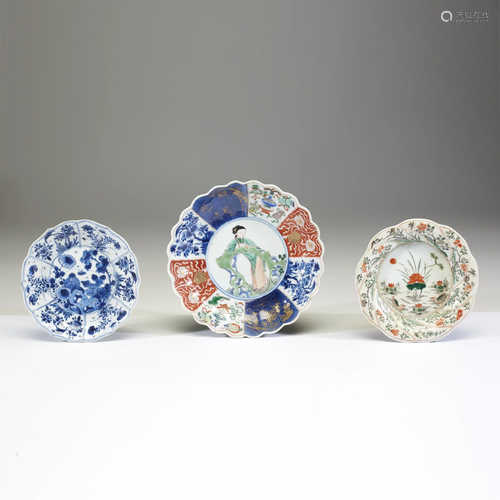 Three small Chinese lobed porcelain dishes, Kangxi