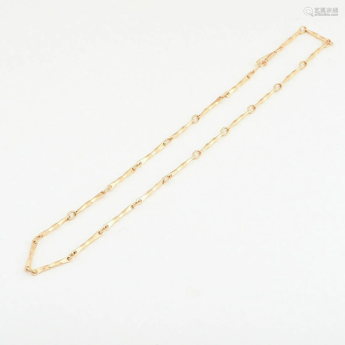 14k Yellow Gold Neck Chain.