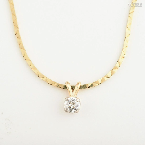 Diamond, 14k Yellow Gold Pendant Necklace.