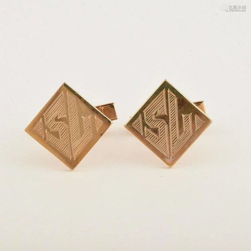 Pair of Gent's 14k Yellow Gold Cufflinks.