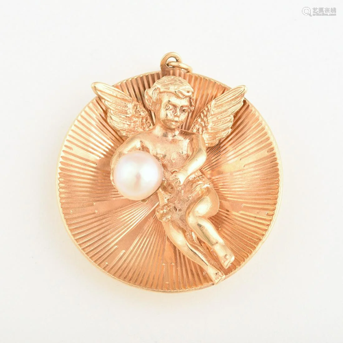 Cultured Pearl, 14k Yellow Gold Circle Putto Penda…