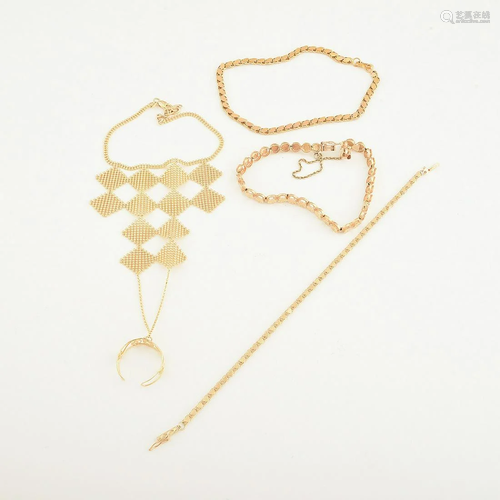 Collection of Four 14k Yellow Gold Jewelry Items.