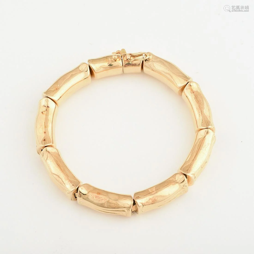 14k Yellow Gold Bracelet.