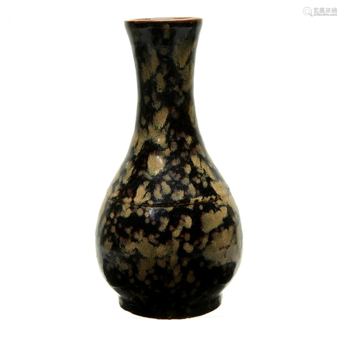 Chinese Jizhou Tortoise Shell Vase