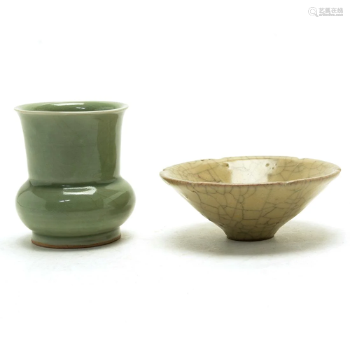 Chinese Ge-Type Bowl and Longquan Jar