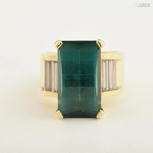 Tourmaline, Diamond, 18k Yellow Gold Ring.