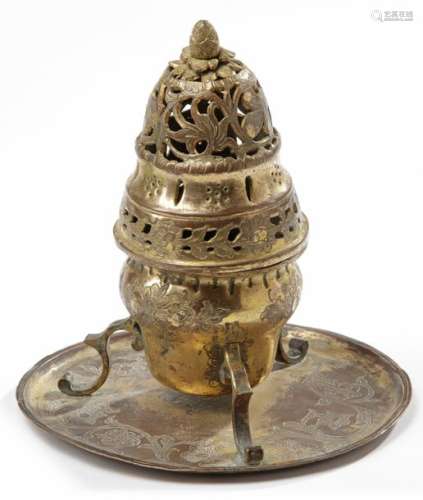 AN OTTOMAN TOMBAK INCENSE BURNER