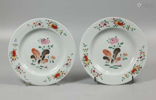 pair of Chinese export plates, possibly 18th c.