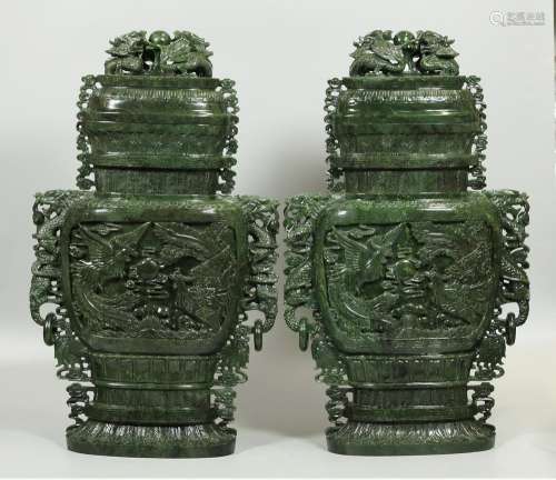 pair of Chinese spinach jade cover vases