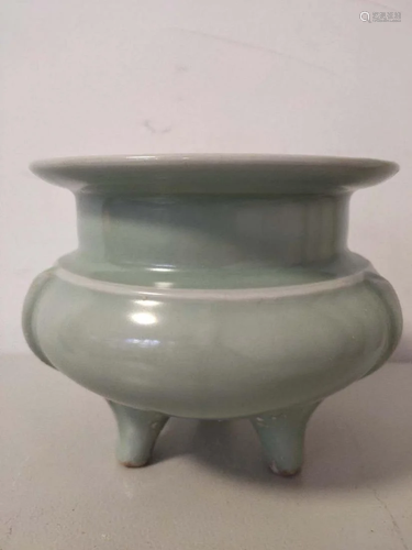 Yuan Dynasty, Longquan Yao Incense Burner