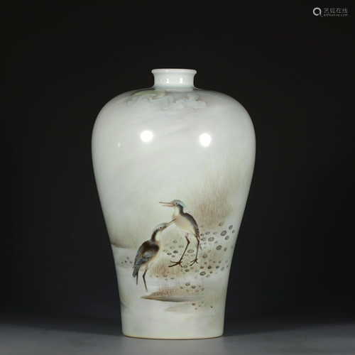 Famille Rose Meiping Vase