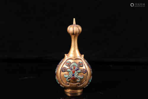 A Chinese Bronze Gilding Vase