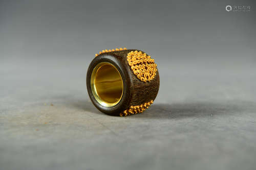 A Chinese Aloeswood Thumb Ring