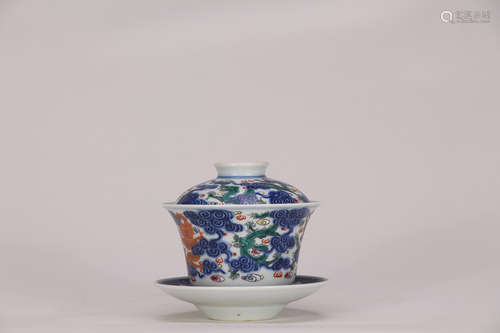 A Chinese Porcelain Covered Bowl