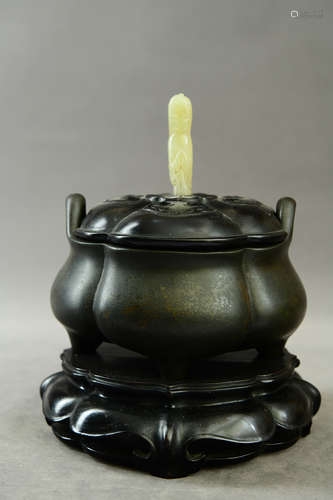 A Chinese Bronze Incense Burner 