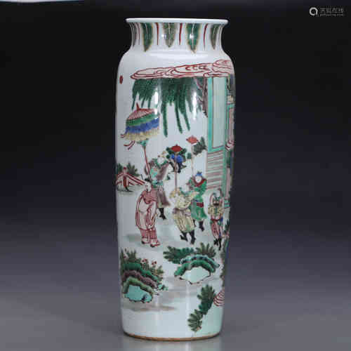 A Chinese Multicolored   Porcelain Vase