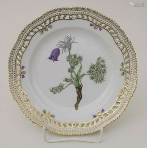 Teller mit Anemone / A plate with anemone, Flora