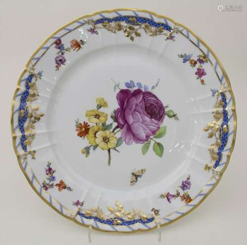 Teller mit Blumenmalerei / A plate with flowers, KPM,