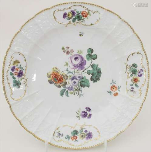 Teller / A plate, Meissen, um 1760 Material: Porzellan,