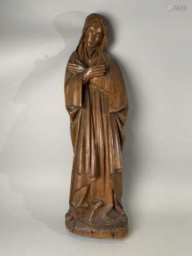 SAINTE VIERGE. Bois sculpté. H. 90 cm. XVIIe siècle.