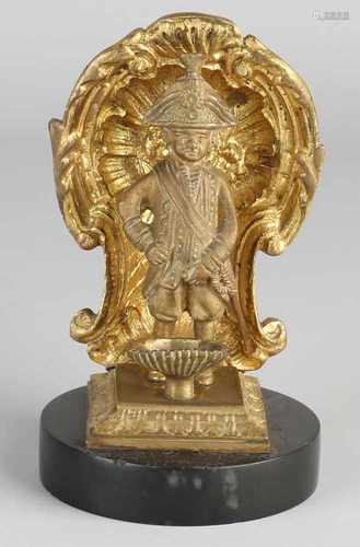 Antique gilt bronze sculpture. Officer on black marble base. Probably Alter Fritz. Size: H 13.5