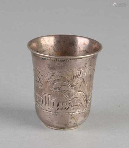 Small Jewish silver cup, 84 zolotniks, small model decorated with carvings. ø4x4,6cm.