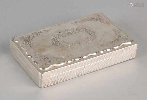 Silver tobacco box, 835/000, rectangular model decorated with engravings, provided with ribrand.