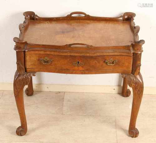 Dutch burl walnut tea table with drawer and bronze fittings. Circa 1880. Dimensions: 63 x 71 x 52