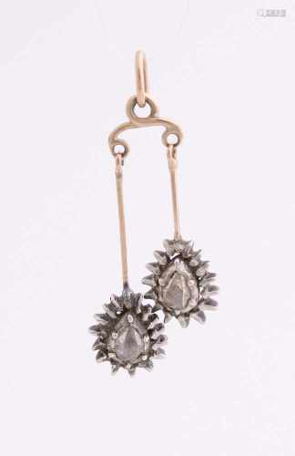 Yellow gold pendant, 585/000, with diamonds. Gold pendant with two pear-shaped zetkasten of silver