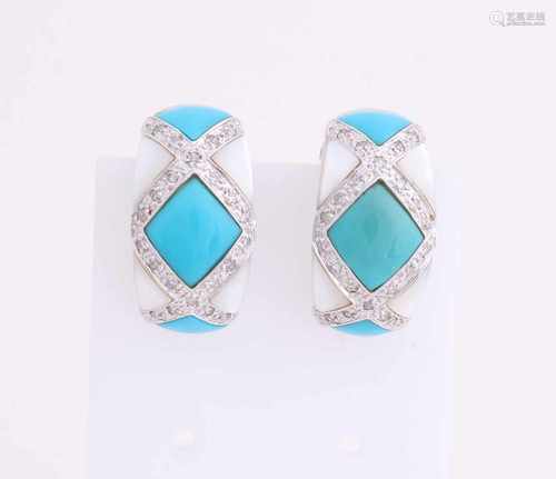 White gold earrings, 585/000, with turquoise and pearl. Half earrings decorated with diamond-