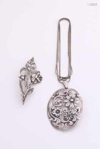 Silver necklace and pendant, brooch, 833/000, a brooch with flowers and oval pendant, brooch with